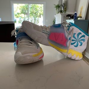 Kyrie 6 Neon Graffiti